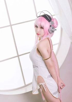 浴室里强摁做开腿呻吟的电视_4K日韩免费观看