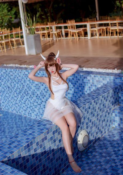 欧美bbbxxx_DVD电影完整版