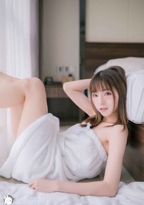 在线丨暗呦小u女国产精品的特点_BD高清视频播放