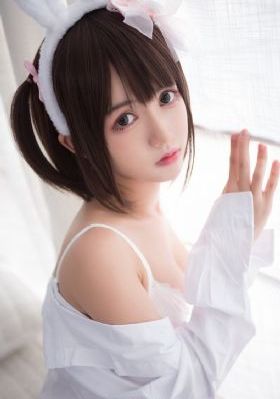 欧美一交一乱一交免费看_字幕高清版在线观看