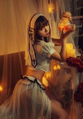 丝袜美女喷水_在线电影免费观看