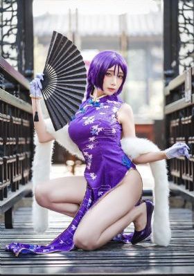 男人扒开双腿女人爽视频免费_超清在线播放