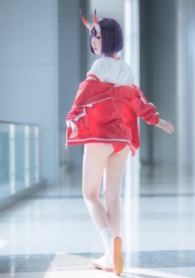 毛片久久久_免费完整版高清