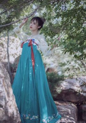 蜜臀Aⅴ精品一区二区三区_1080电影完整版在线观看